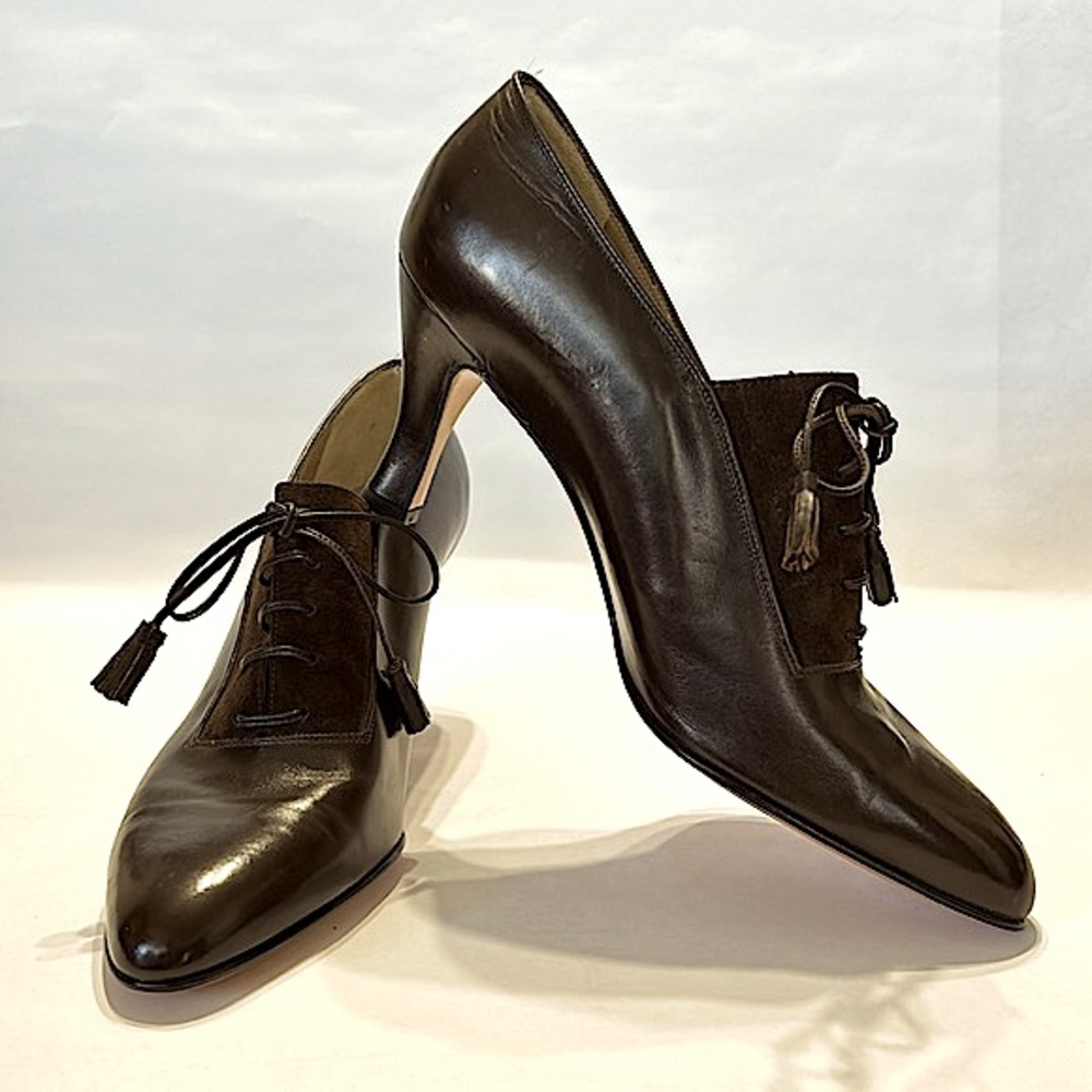 🔥NOT FOR SALE🔥Salvatore Ferragamo Brown Leather Heeled Oxford Style Lace Up Pump - Picture 3 of 16